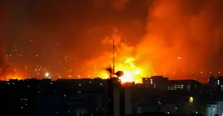 ইরানের ৩ তেলের ডিপোতে হামলার দাবি ইসরাইলের